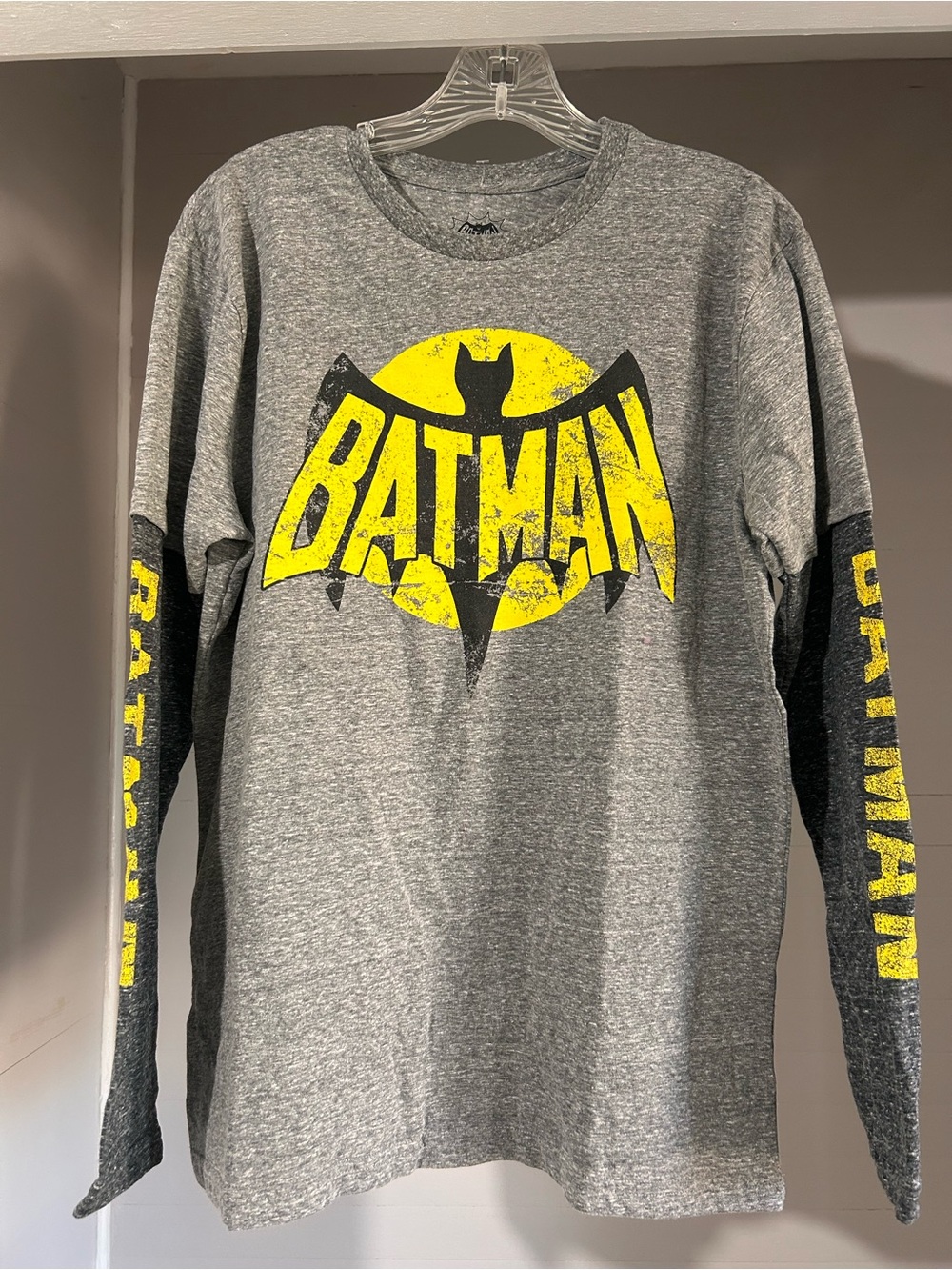 Batman Long-Sleeve Graphic Tee - Gray & Yellow